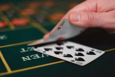 game Hi88 Baccarat